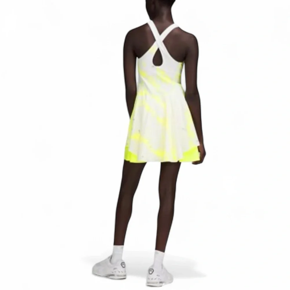 LULULEMON Court Crush Dress Cross Court Wash Electric Lemon Multi Electric Lemon